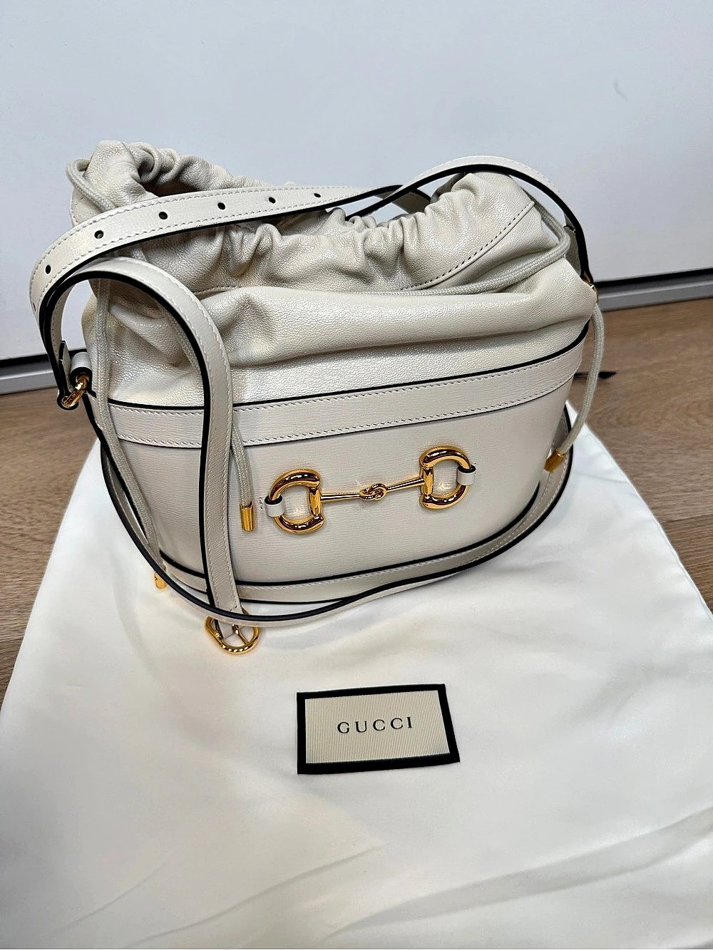 Gucci Horsebit 1955 Bucket Bag Shoulder Bag White